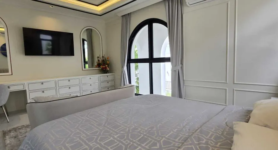 For sale 3 bedrooms villa in Thalang, Phuket