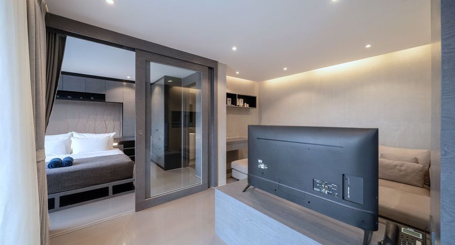 For sale 2 bedrooms condo in Kathu, Phuket