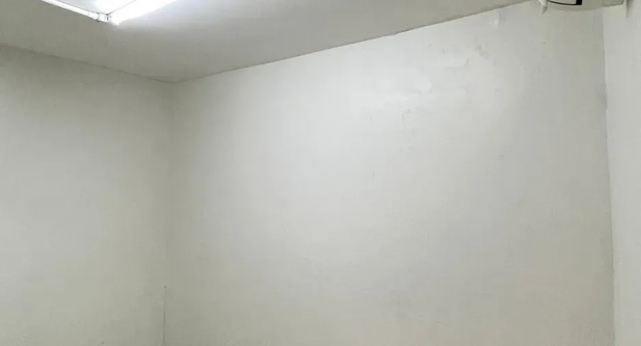 For sale 3 bedrooms condo in Yan Nawa, Bangkok