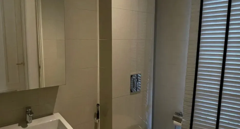 For sale 3 bedrooms condo in Yan Nawa, Bangkok