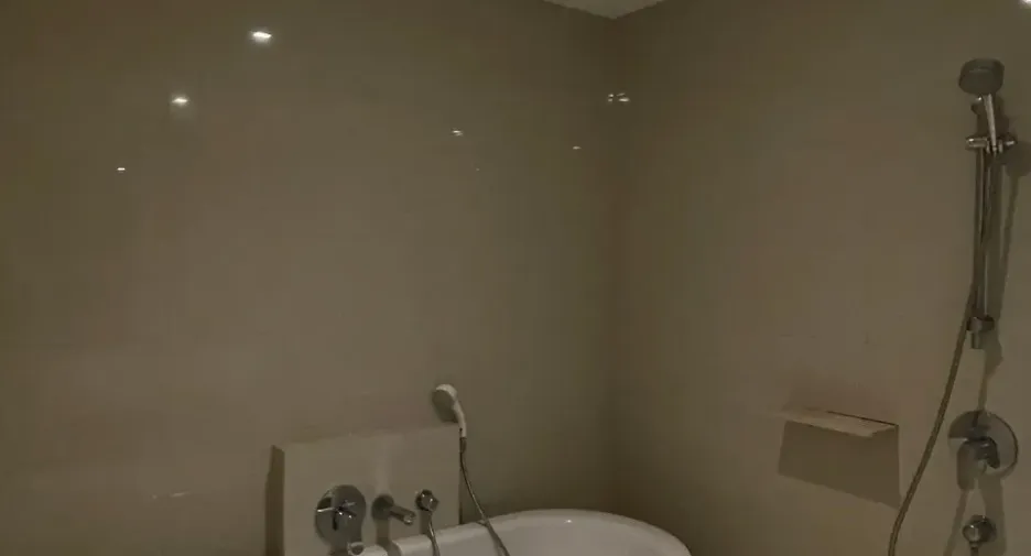 For sale 3 bedrooms condo in Yan Nawa, Bangkok