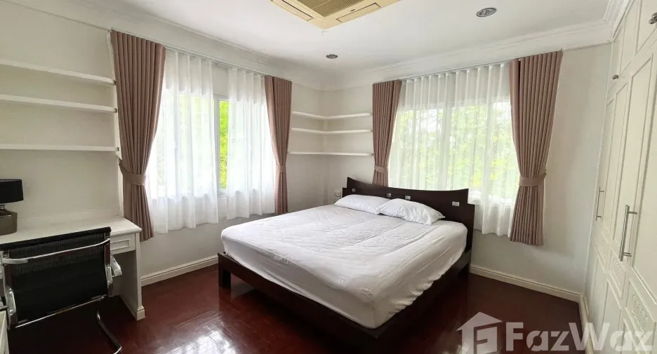 For rent 4 bedrooms house in Mueang Khon Kaen, Khon Kaen