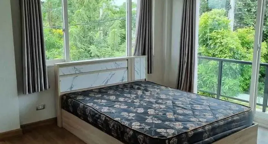 For rent 4 bedrooms house in Pak Kret, Nonthaburi