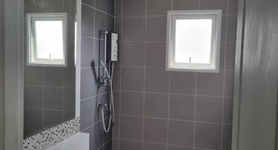 For rent 4 bedrooms house in Pak Kret, Nonthaburi