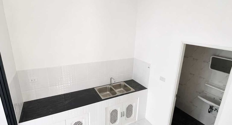 For rent studio house in Lat Lum Kaeo, Pathum Thani