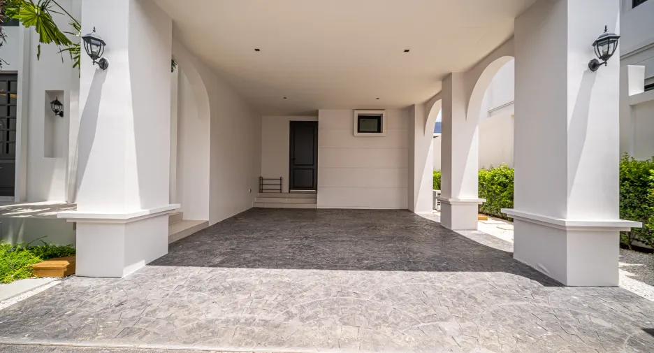 For sale 3 bedrooms villa in Thalang, Phuket
