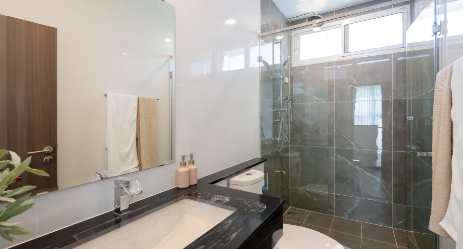 For rent 4 bedrooms house in Doi Saket, Chiang Mai