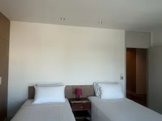 For rent 3 bedrooms condo in Pathum Wan, Bangkok