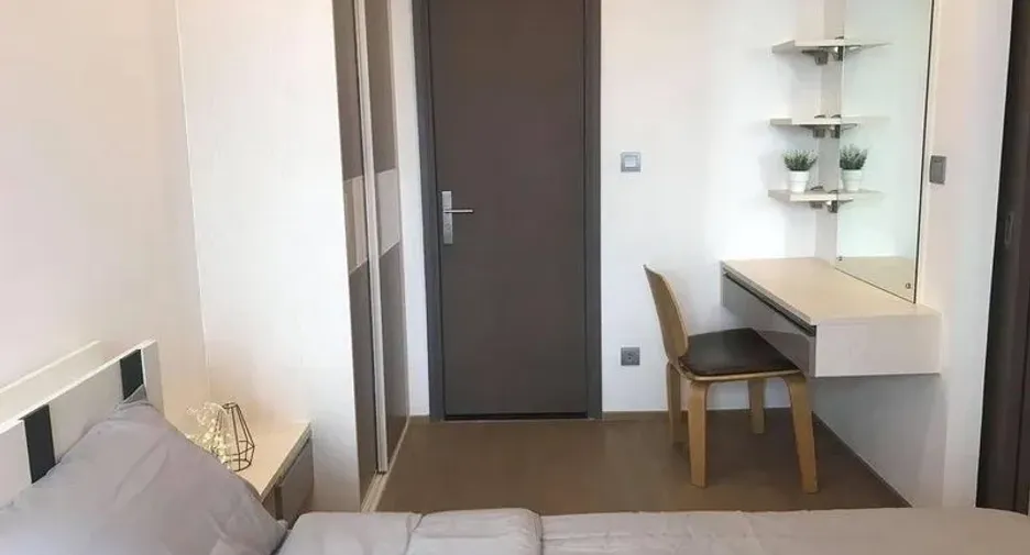 For rent 1 bed condo in Bang Rak, Bangkok