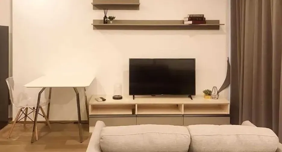 For rent 1 bed condo in Bang Rak, Bangkok