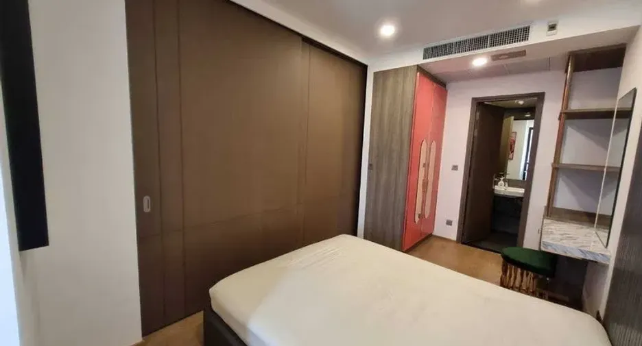 For rent 1 bed condo in Bang Rak, Bangkok