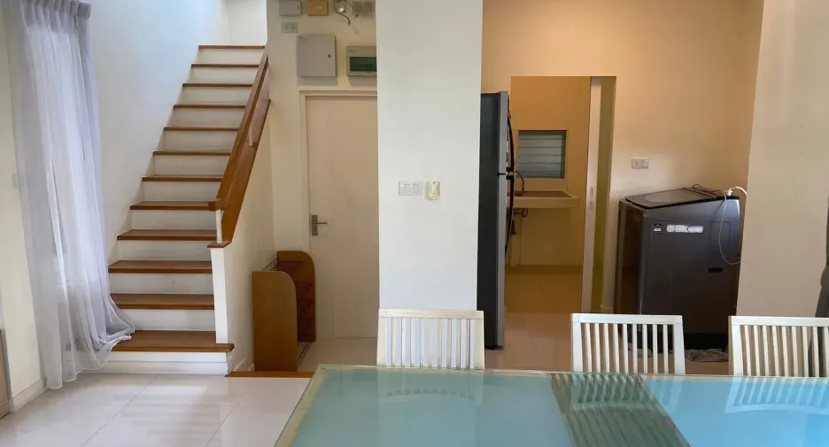 For rent 3 bedrooms house in Prawet, Bangkok