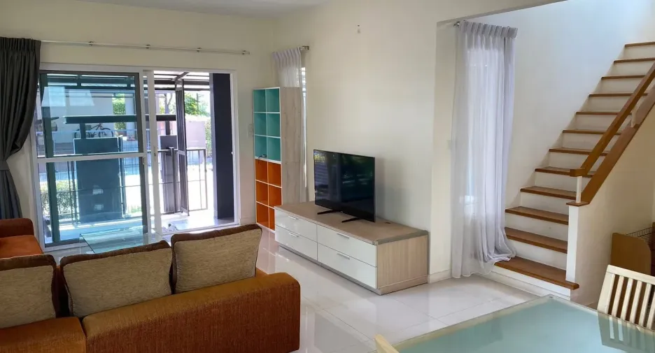 For rent 3 bedrooms house in Prawet, Bangkok