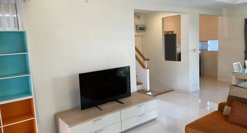 For rent 3 bedrooms house in Prawet, Bangkok