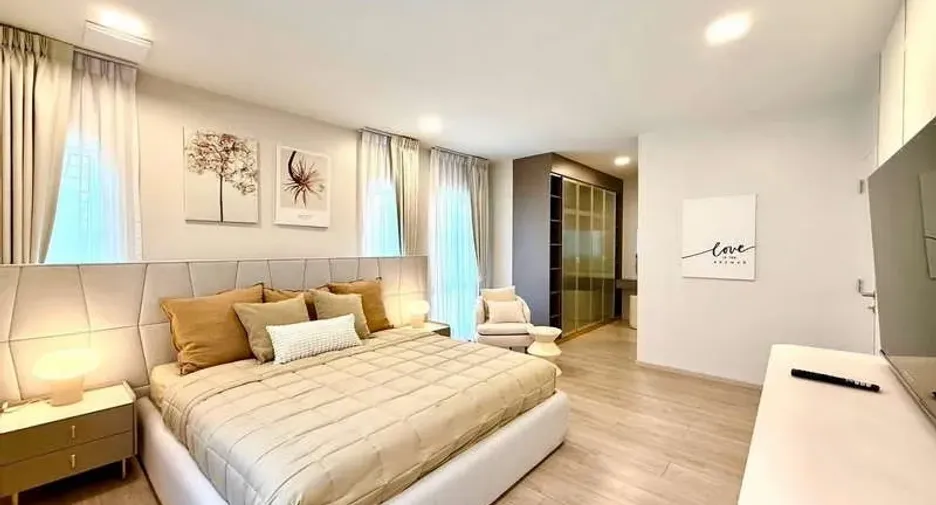 For rent 4 bedrooms house in Bang Phli, Samut Prakan