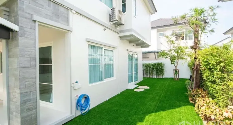 For rent 4 bedrooms house in Bang Phli, Samut Prakan