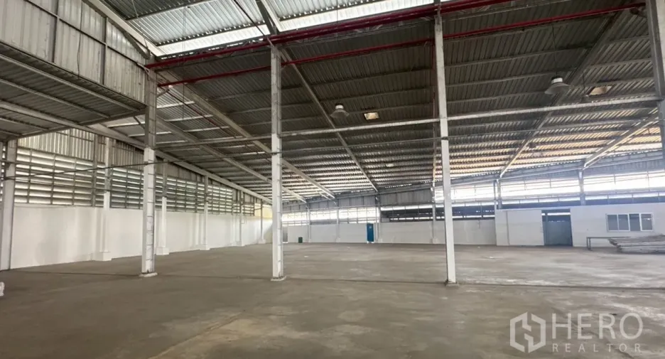 For rent warehouse in Pak Kret, Nonthaburi