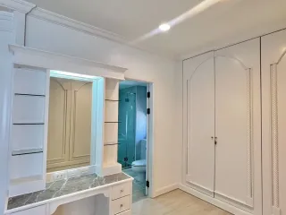 For rent 4 ベッドルーム condo in Watthana, Bangkok