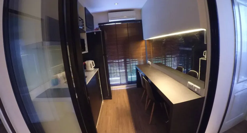 Condo en venta y en alquiler de 2 habitaciones en Bang Na, Bangkok