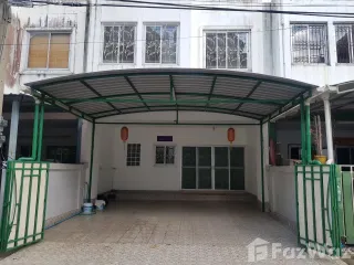 For sale 4 bedrooms townhouse in Bueng Kum, Bangkok