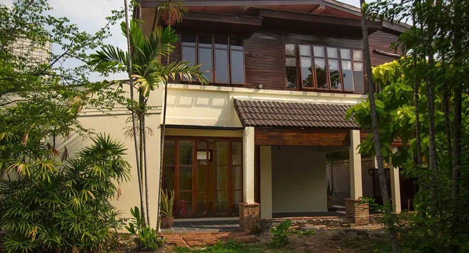 For sale 3 bedrooms house in Din Daeng, Bangkok