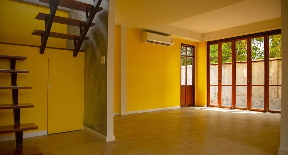 For sale 3 bedrooms house in Din Daeng, Bangkok