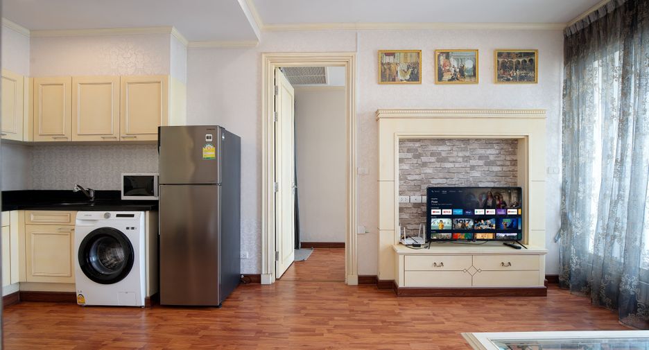 Wohnung zur Miete mit 1 Zimmer in Pathum Wan, Bangkok