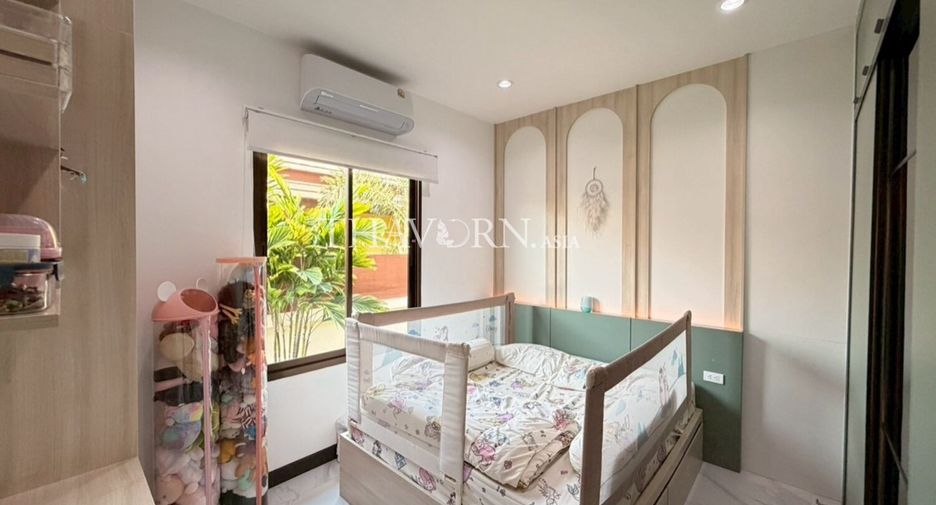Haus zum Kauf mit 3 Zimmer in Sattahip, Chonburi