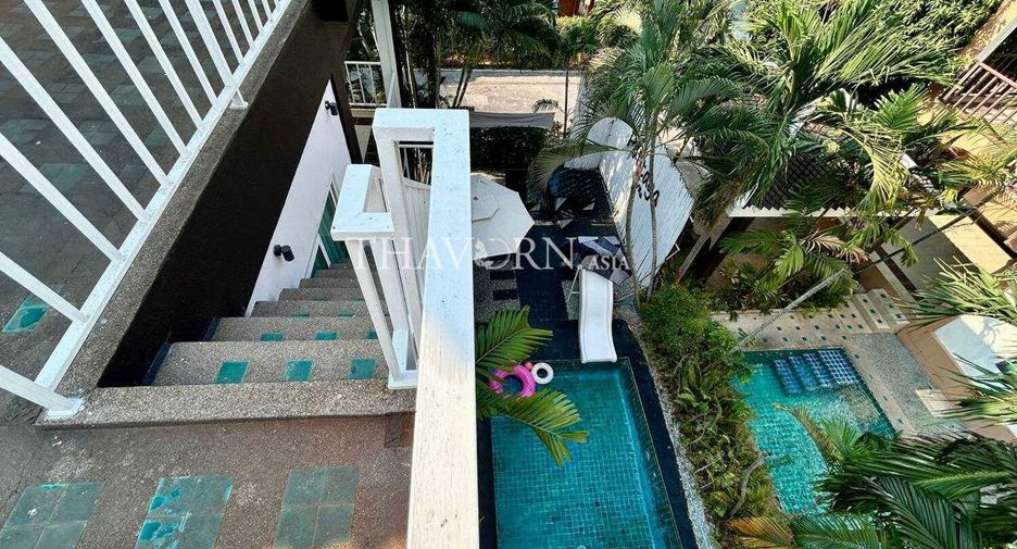 For sale 3 bedrooms house in Pratumnak, Pattaya