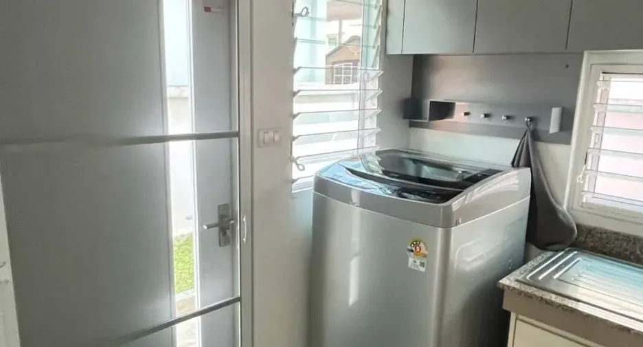 For sale and for rent 3 bedrooms house in Mueang Chiang Mai, Chiang Mai