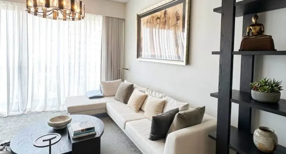 For rent 5 bedrooms condo in Watthana, Bangkok