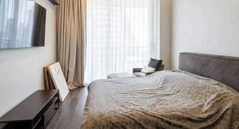 For rent 5 bedrooms condo in Watthana, Bangkok