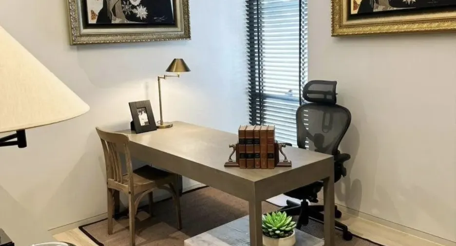 For rent 5 bedrooms condo in Watthana, Bangkok