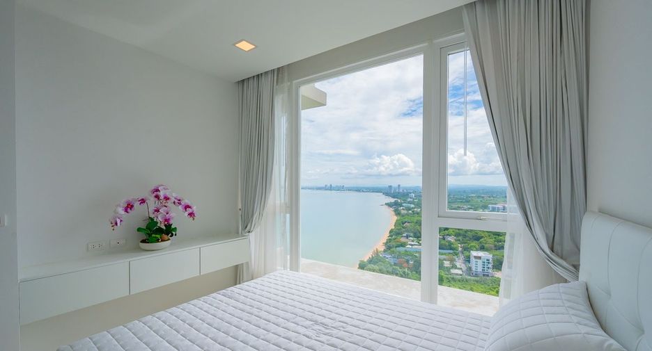 For sale 3 bedrooms condo in Sattahip, Chonburi