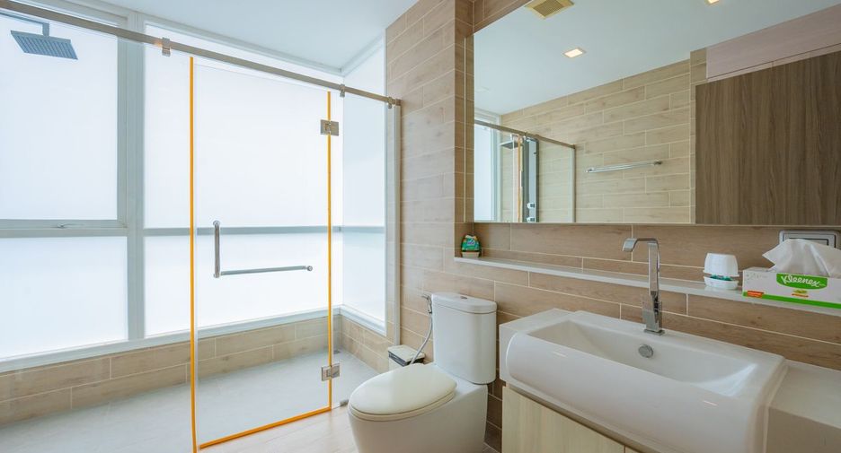 For sale 3 bedrooms condo in Sattahip, Chonburi