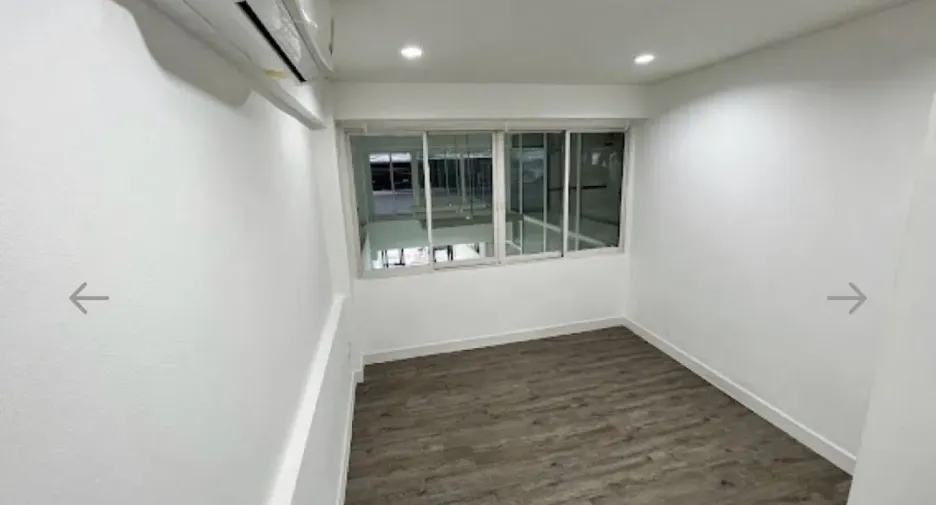 Gewerbefläche zum Kauf mit 1 Zimmer in Din Daeng, Bangkok