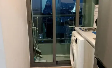 Condo en alquiler de 1 habitaciones en Thon Buri, Bangkok