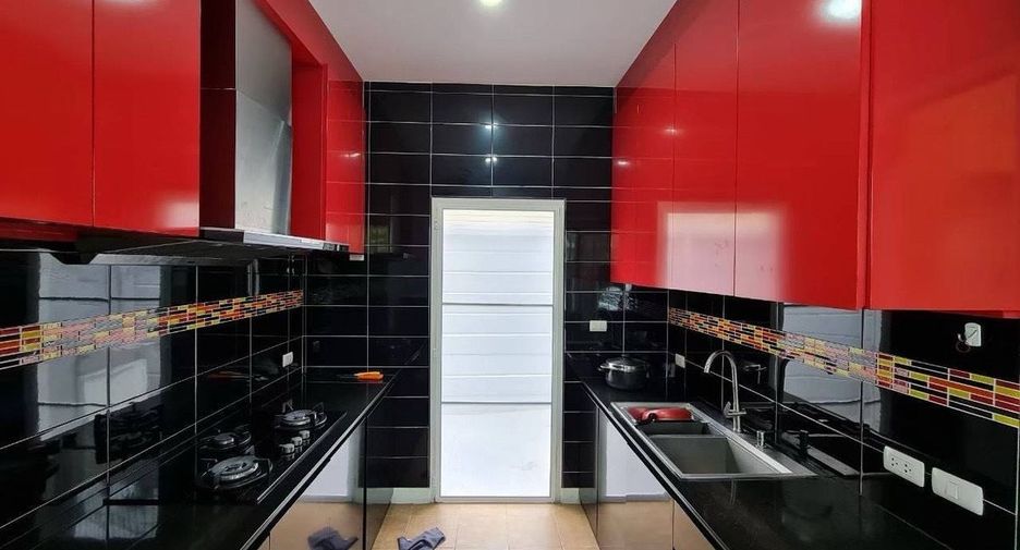 For sale and for rent 6 bedrooms house in Prawet, Bangkok