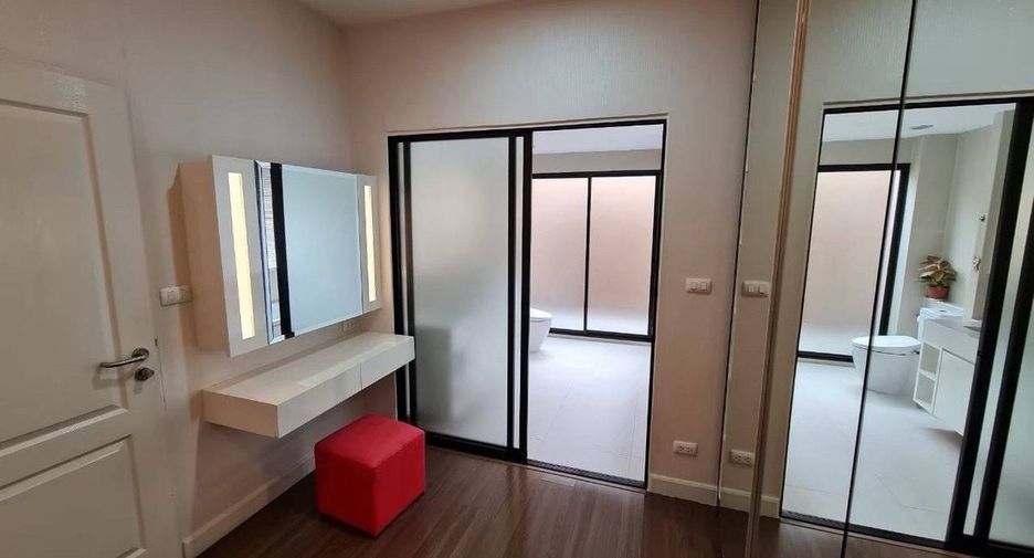 For sale and for rent 6 bedrooms house in Prawet, Bangkok
