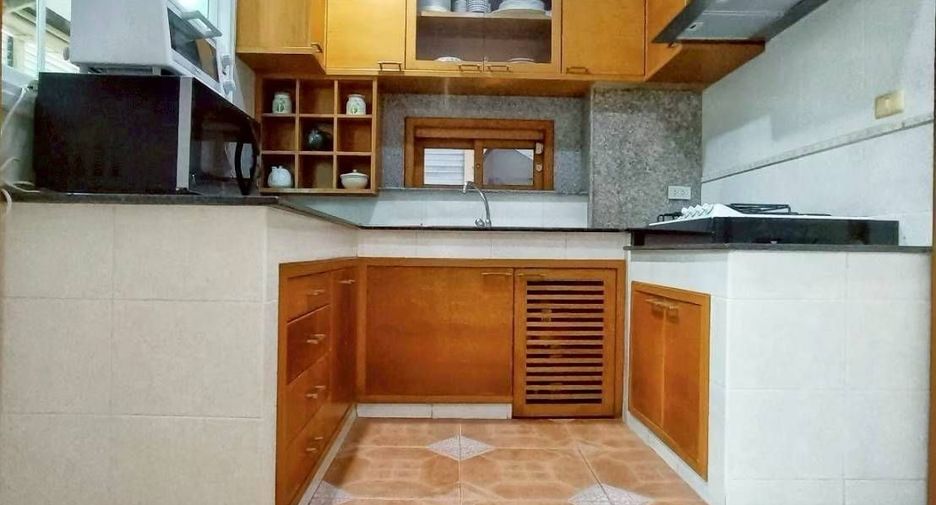 For sale 4 bedrooms house in Bang Bon, Bangkok