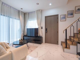Reihenhaus zur Miete mit 4 Zimmer in Huai Khwang, Bangkok