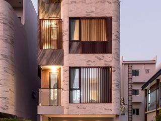 Reihenhaus zur Miete mit 4 Zimmer in Huai Khwang, Bangkok