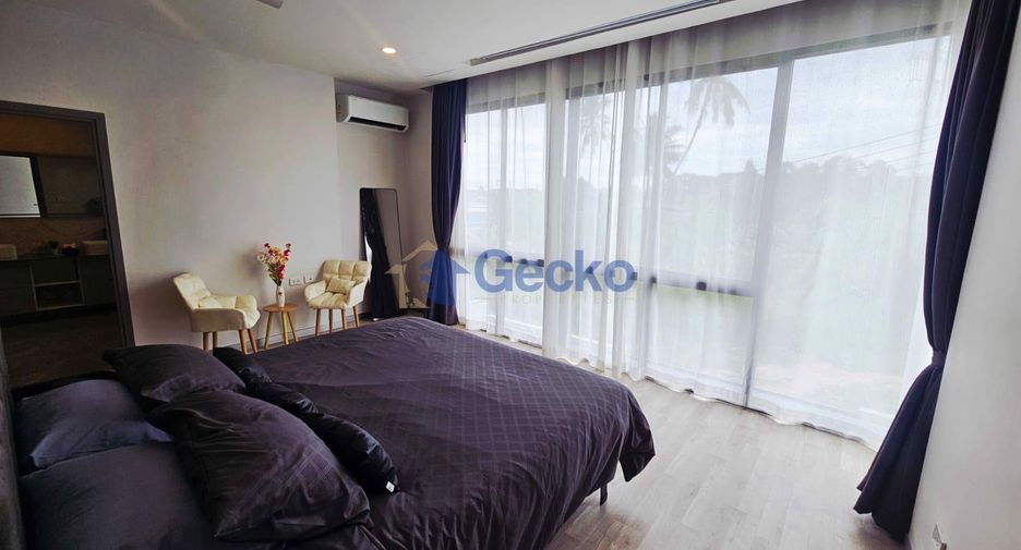 For sale 4 bedrooms house in Huay Yai, Pattaya