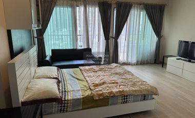 Condo en alquiler de 1 habitaciones en Khlong Toei, Bangkok