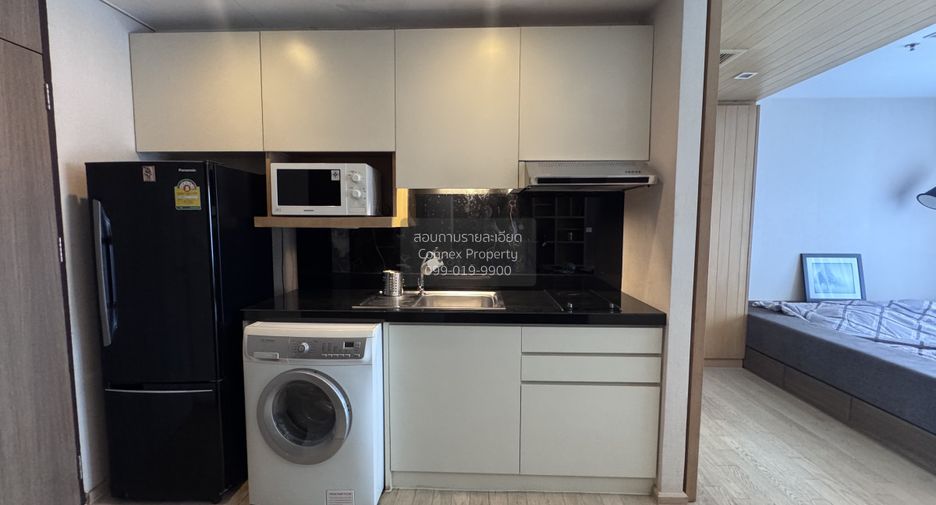 For rent 1 bed condo in Khlong Toei, Bangkok