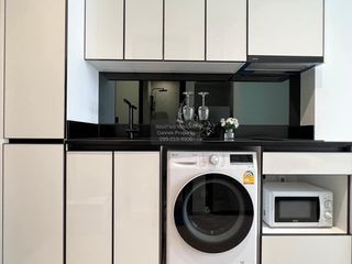 Аренда 1 кровать кондо в Кхлонг Сан, Бангкок