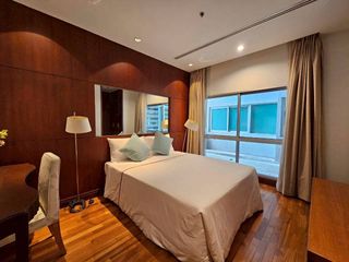 For rent 3 bedrooms condo in Pathum Wan, Bangkok