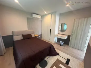 À louer 4 chambres maison à Bang Lamung, Chonburi