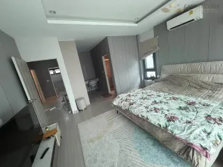À louer 4 chambres maison à Bang Lamung, Chonburi