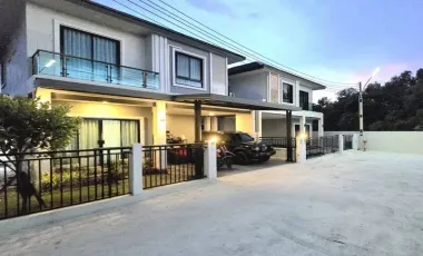 For sale 4 bedrooms house in East Pattaya, Pattaya